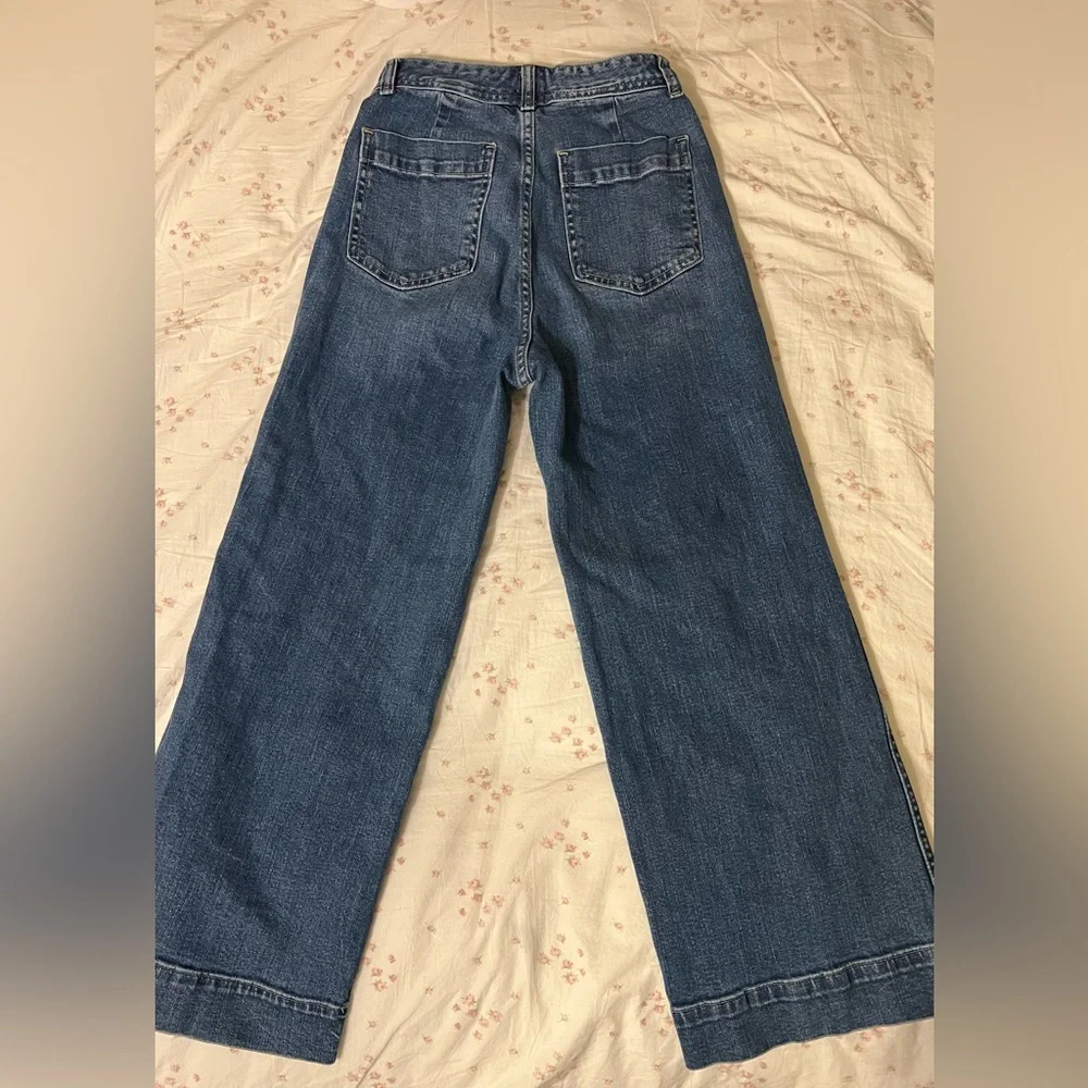 Gap High Rise Cropped Wide Leg Jeans - Picture 3 of 5